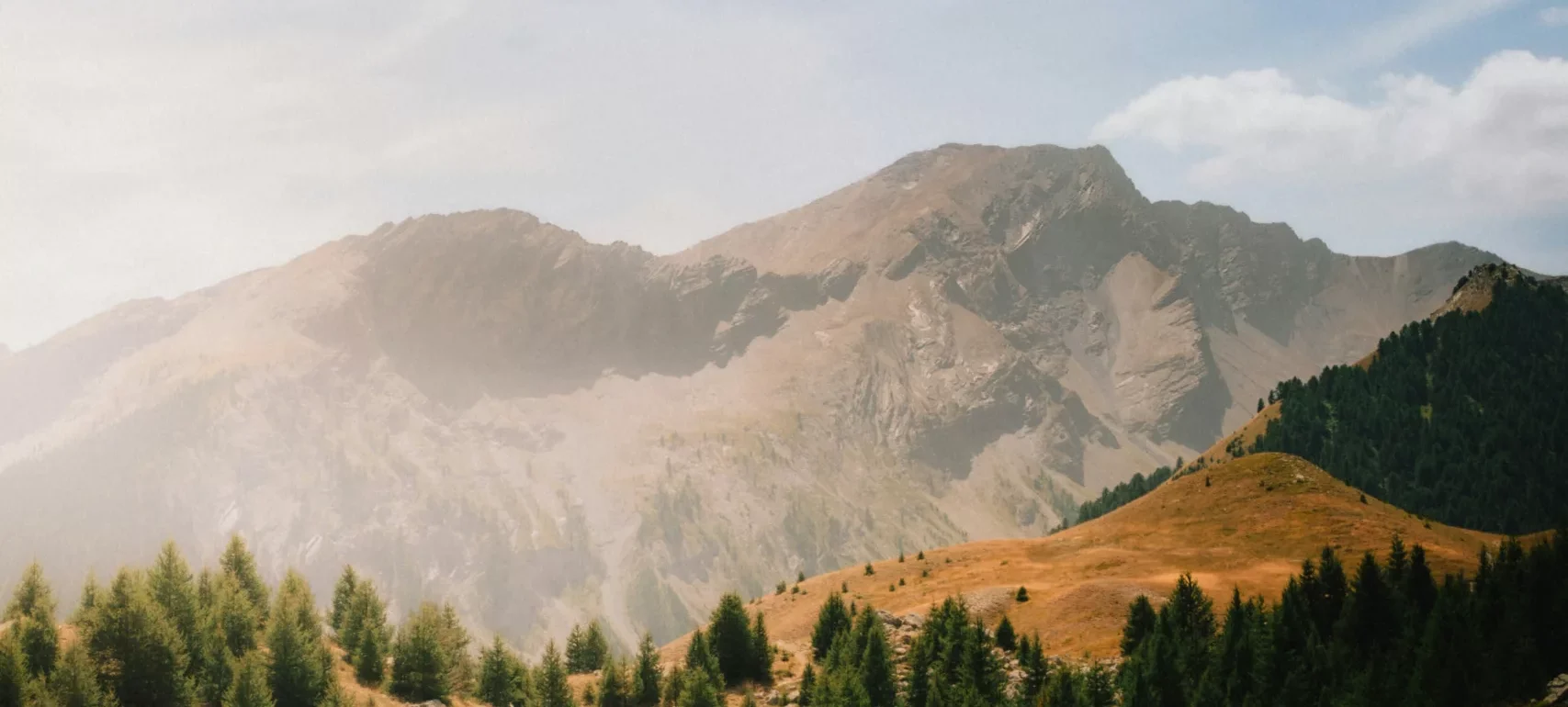 Spectral 2 svg+xml;charset=utf